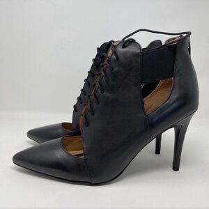 Banana Republic Leather Heels Pump / Bootie -Daphne 9.5